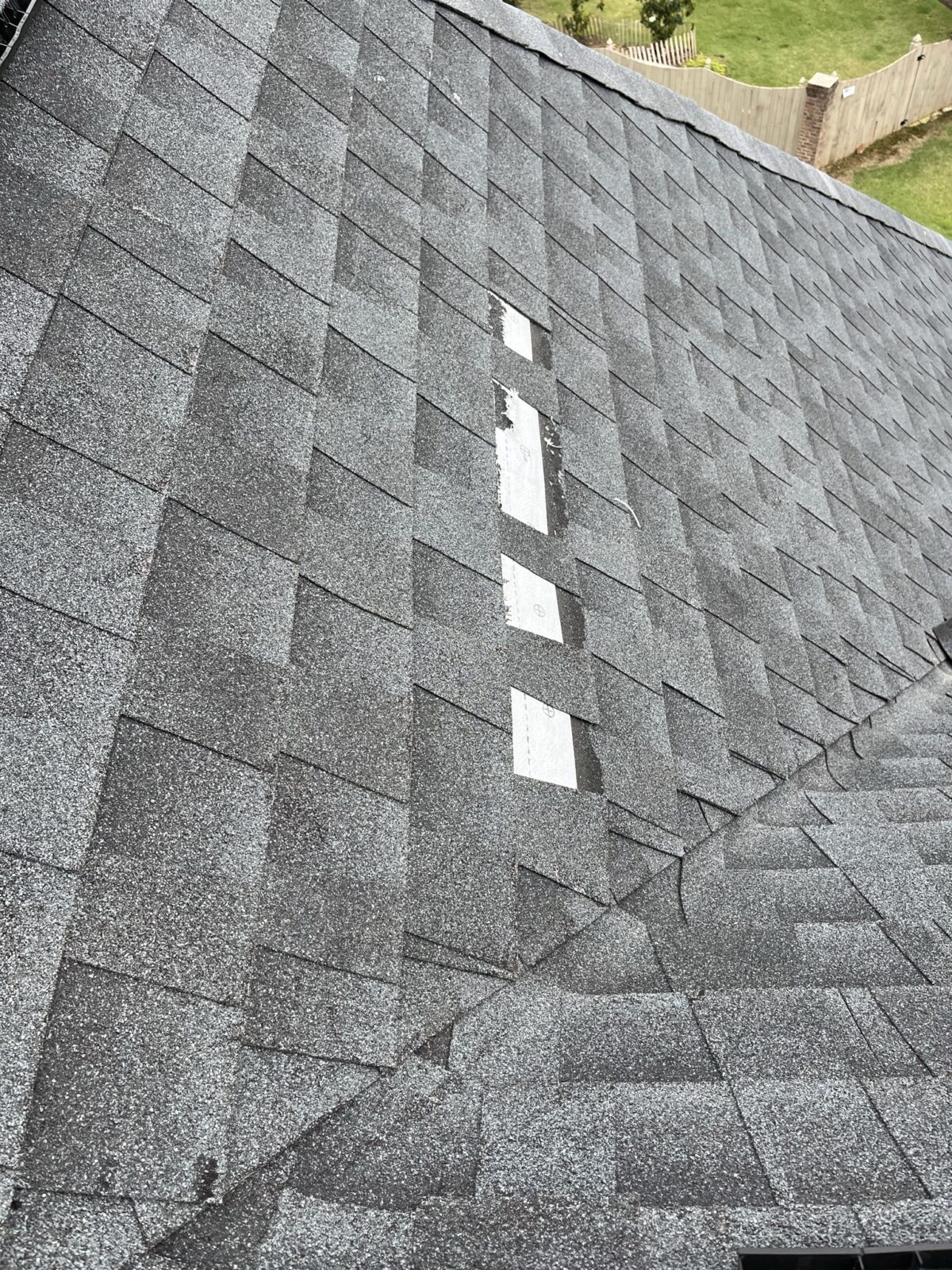 Roof with gray tiles