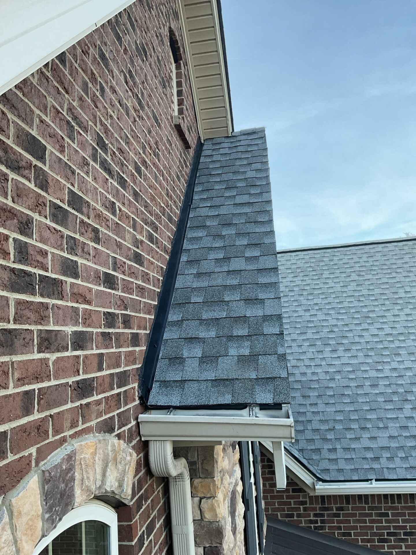 In-House Installation Crews ( Cloned ) - roofing company with in-house crew