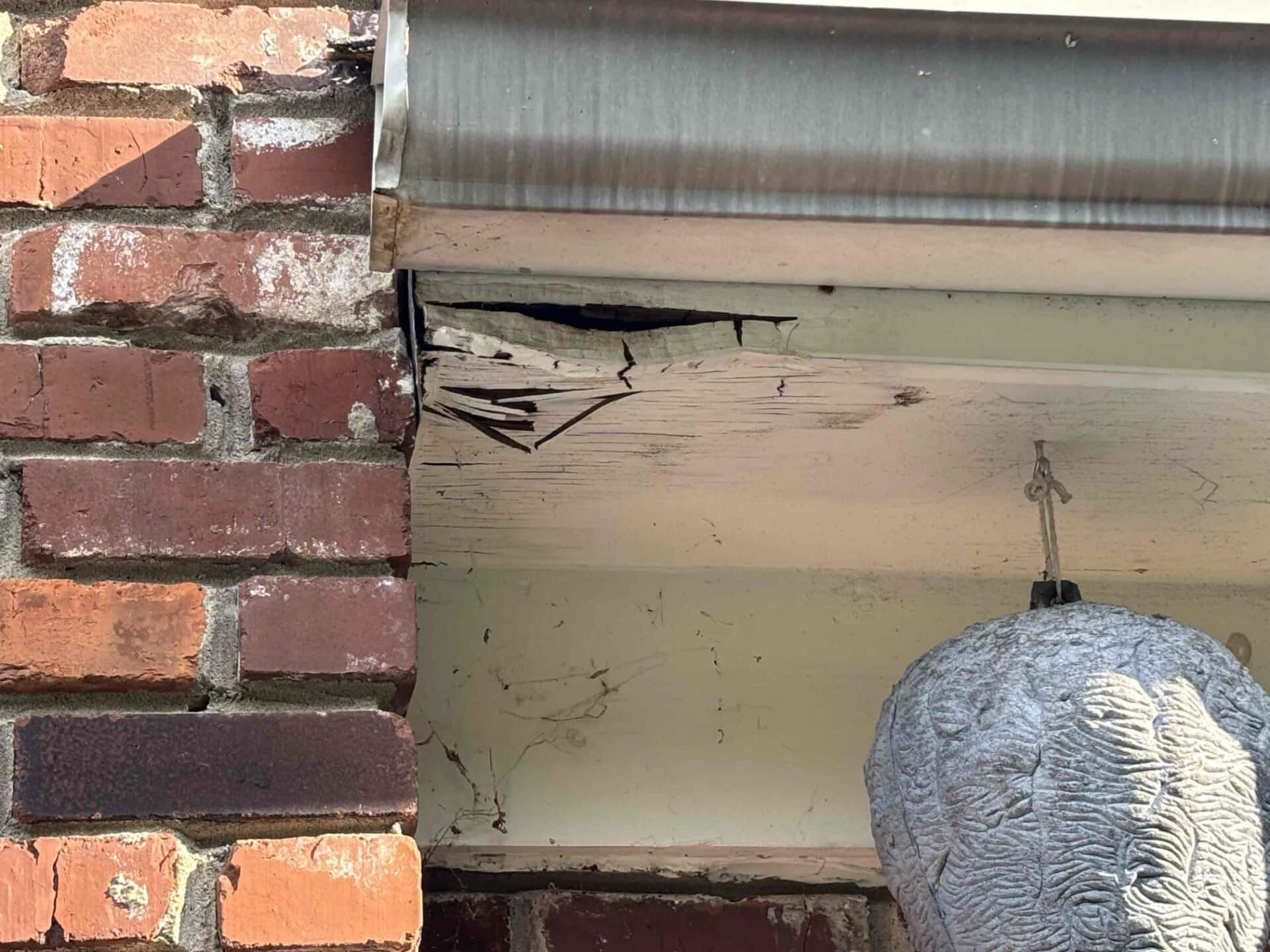 Signs You May Need Soffit or Fascia Repair